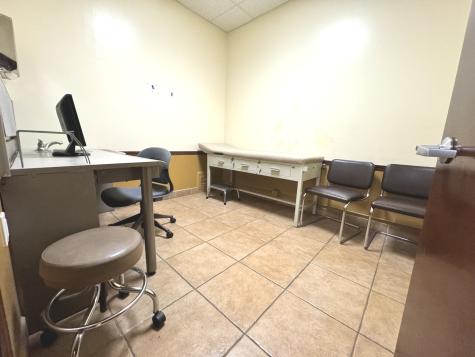 6238 Cermak Road Road Berwyn IL 60402