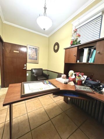 6238 Cermak Road Road Berwyn IL 60402