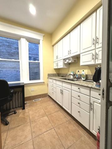 6238 Cermak Road Road Berwyn IL 60402