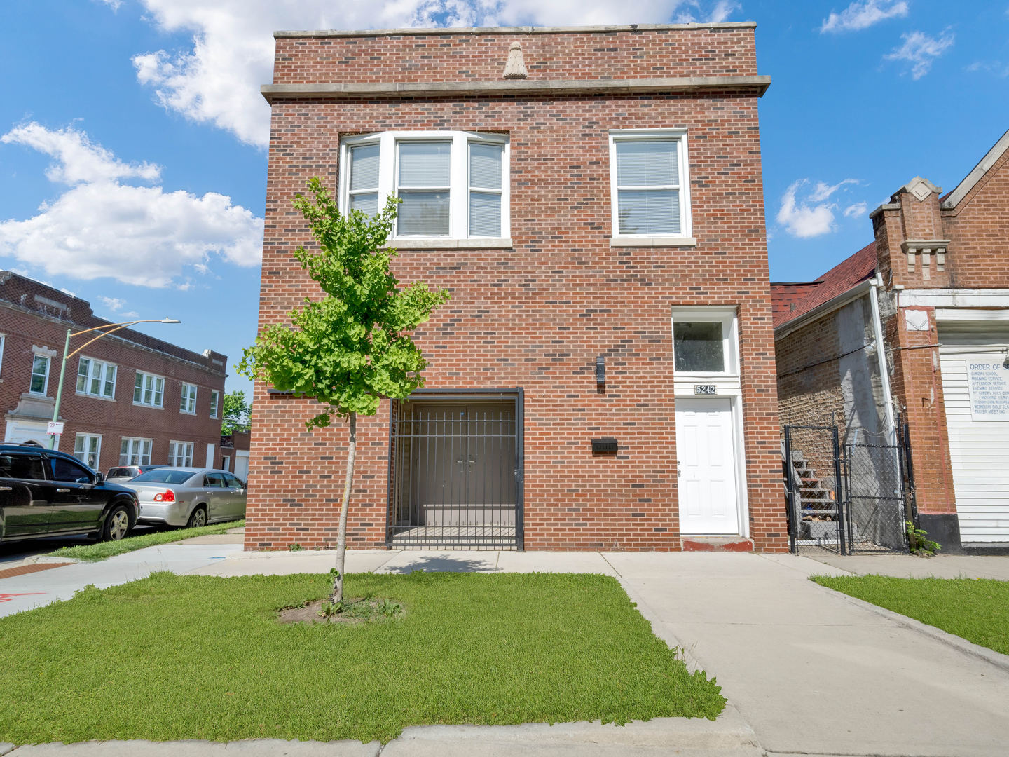 5242 South Damen Avenue Chicago IL 60609
