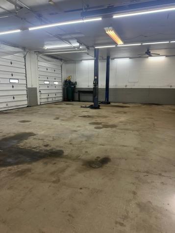 1015 East Broadway Avenue Bradley IL 60915