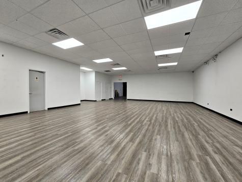 1232 Remington Road Schaumburg IL 60173