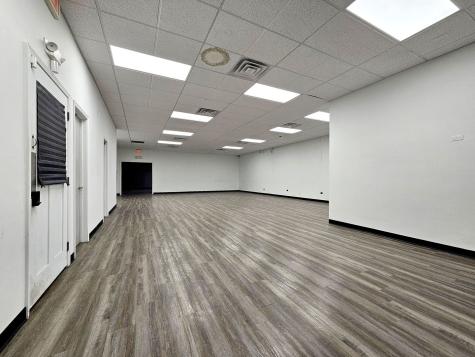 1232 Remington Road Schaumburg IL 60173