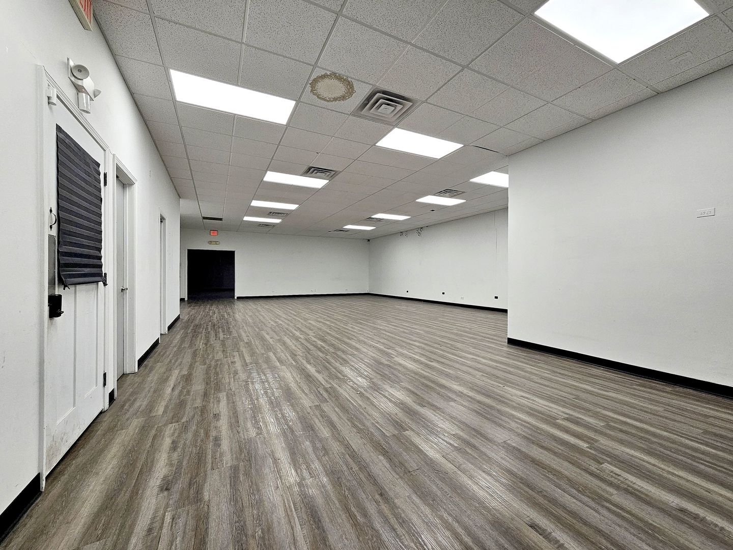 1232 Remington Road Schaumburg IL 60173