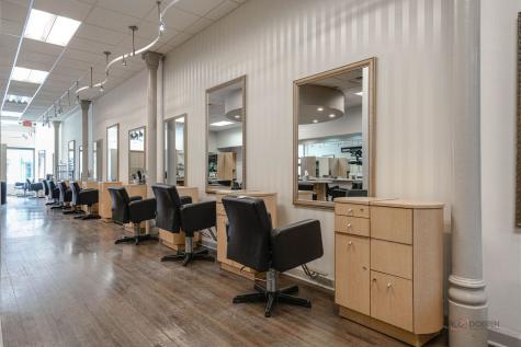 537 North Milwaukee Avenue Libertyville IL 60048
