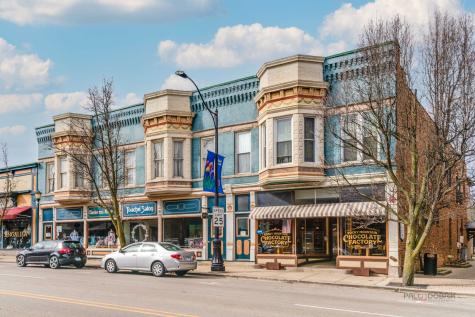 537 North Milwaukee Avenue Libertyville IL 60048