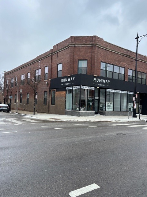 2839 North Milwaukee Avenue Chicago IL 60618