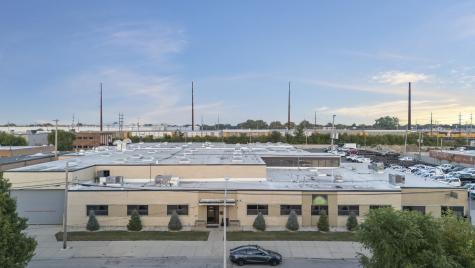 1529 North 31st Avenue Melrose Park IL 60160
