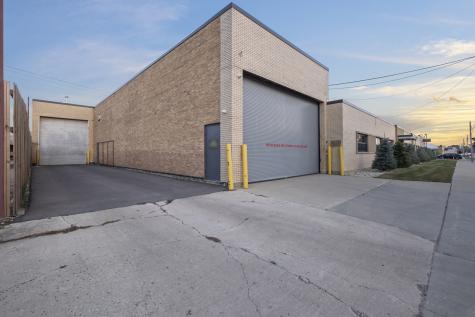 1529 North 31st Avenue Melrose Park IL 60160