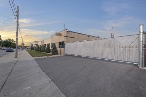 1529 North 31st Avenue Melrose Park IL 60160