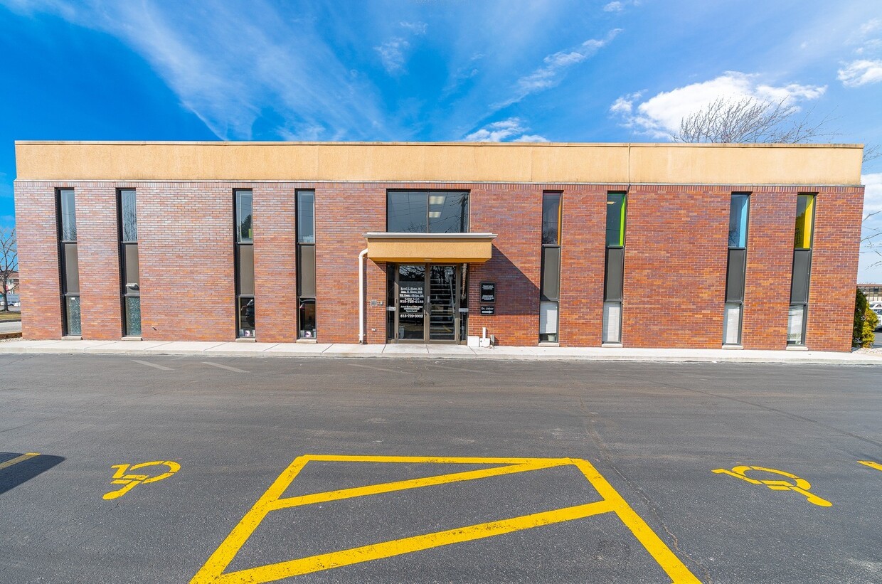 1106 North Larkin Avenue Joliet IL 60435