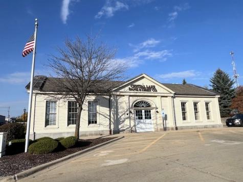 27 North Main Street Crystal Lake IL 60014