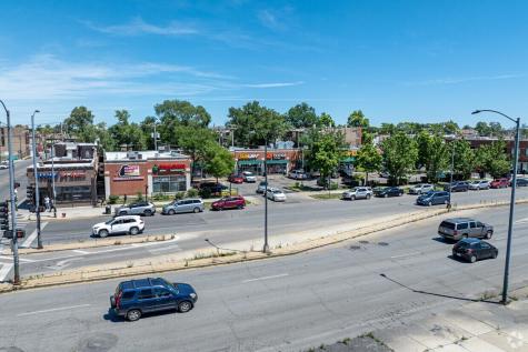 3952 West Cermak Road Chicago IL 60623