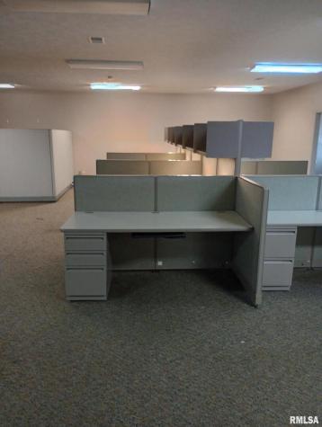 812 Skyline Drive Marion IL 62959