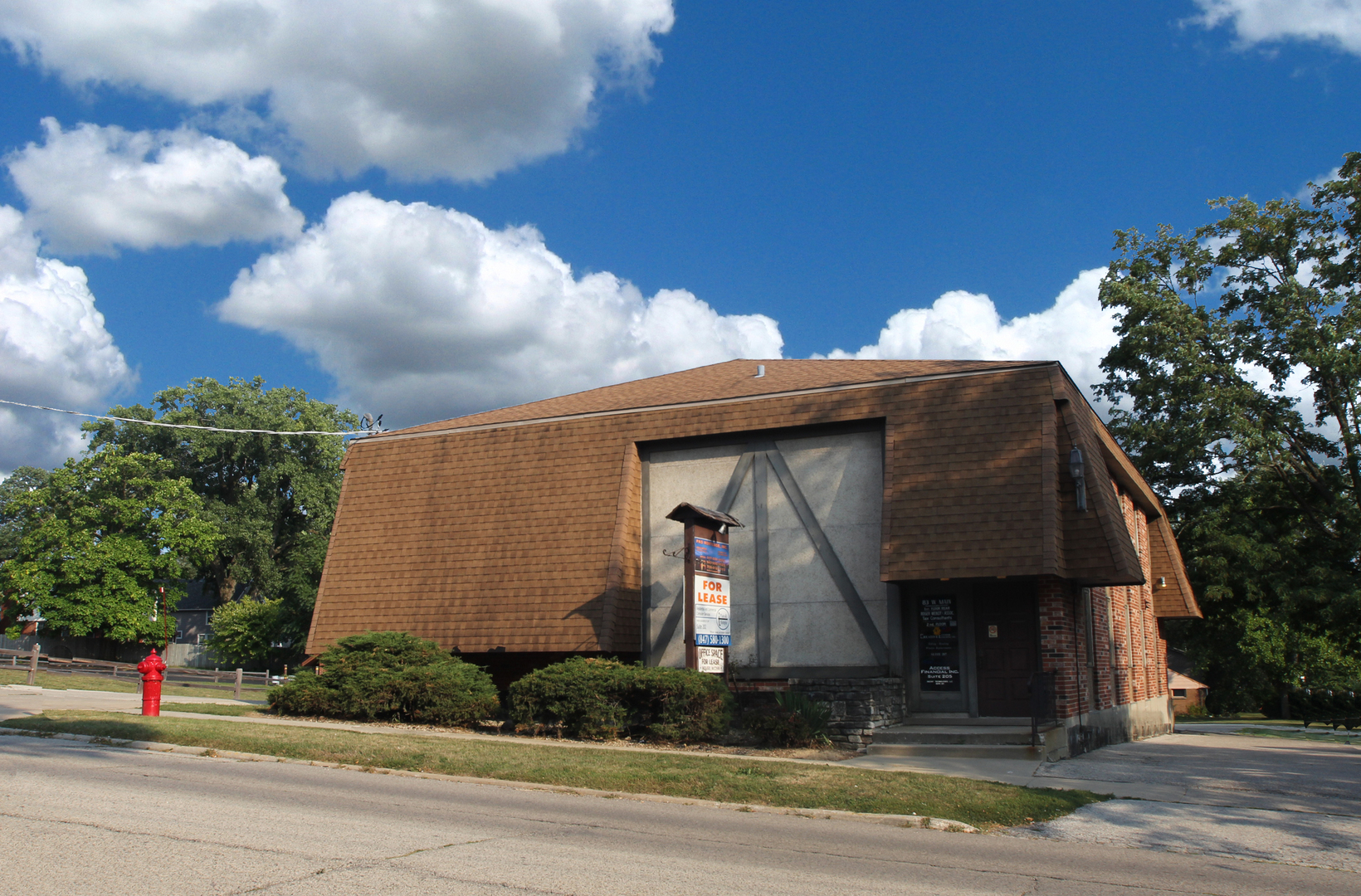 83 West Main Street Lake Zurich IL 60047
