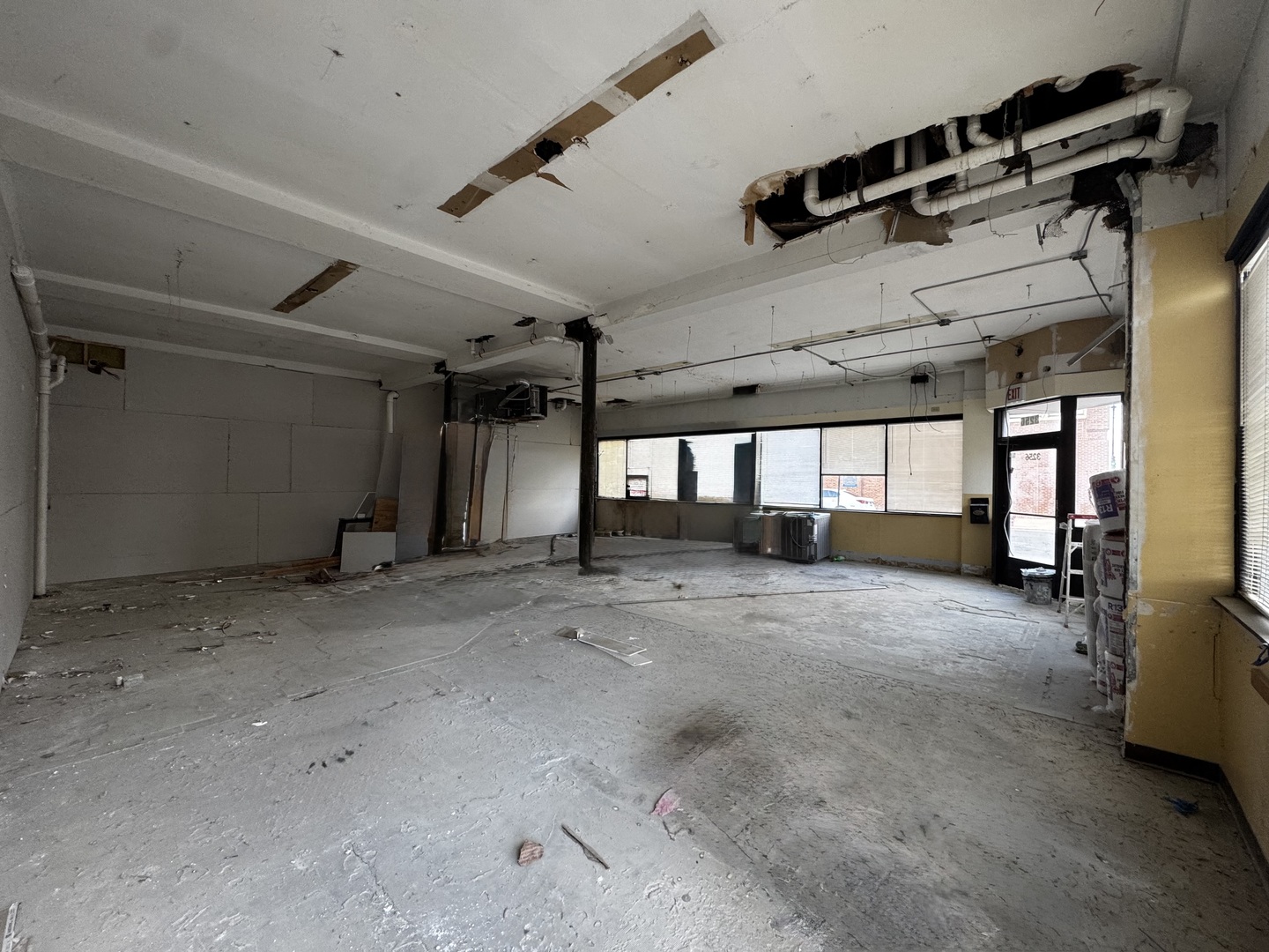 3256 North Pulaski Road Chicago IL 60641