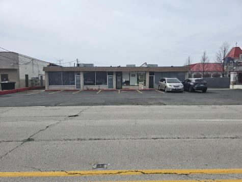 214 Greenwood Road Glenview IL 60025