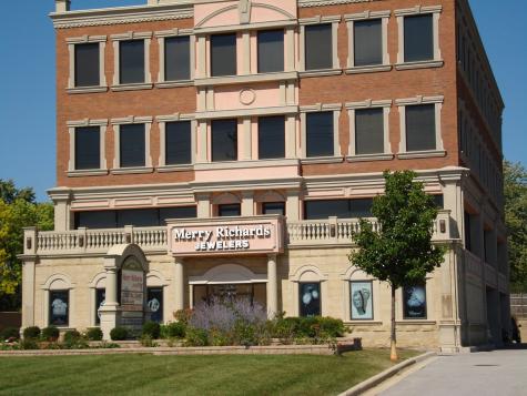 17W300 22 Nd St Street Oakbrook Terrace IL 60181