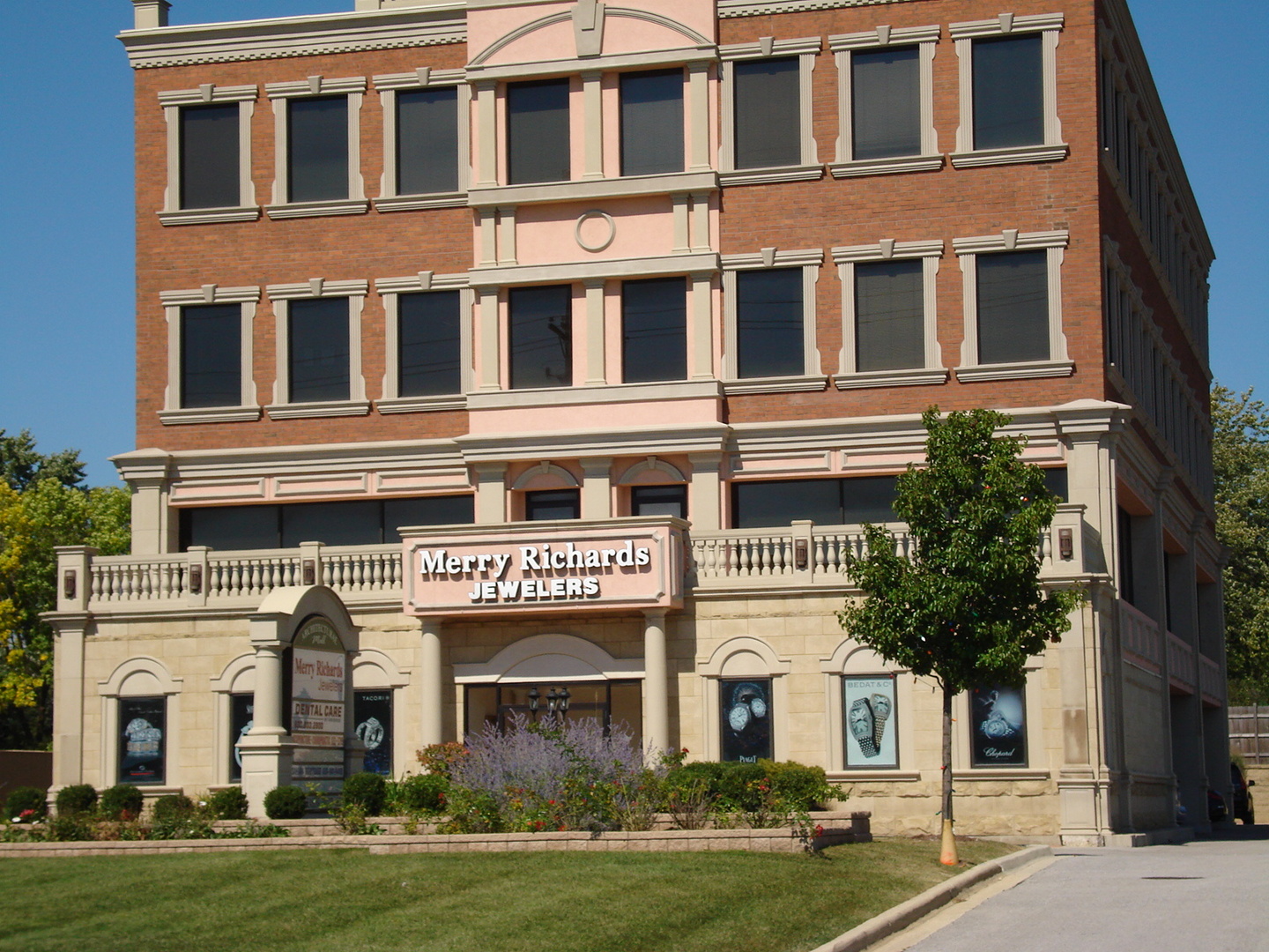 17W300 22 Nd Street Street Oakbrook Terrace IL 60181