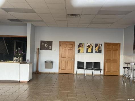 1548 52ND Avenue Moline IL 61265
