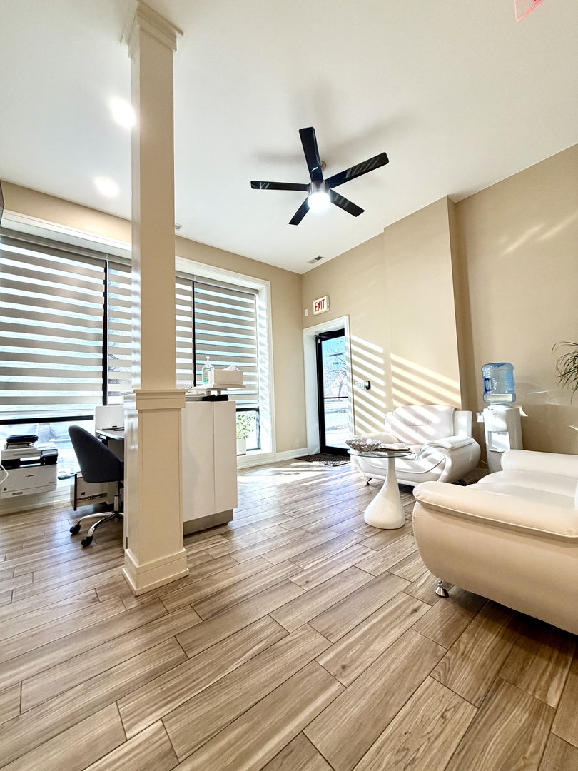 1315 North Larrabee Street Chicago IL 60610
