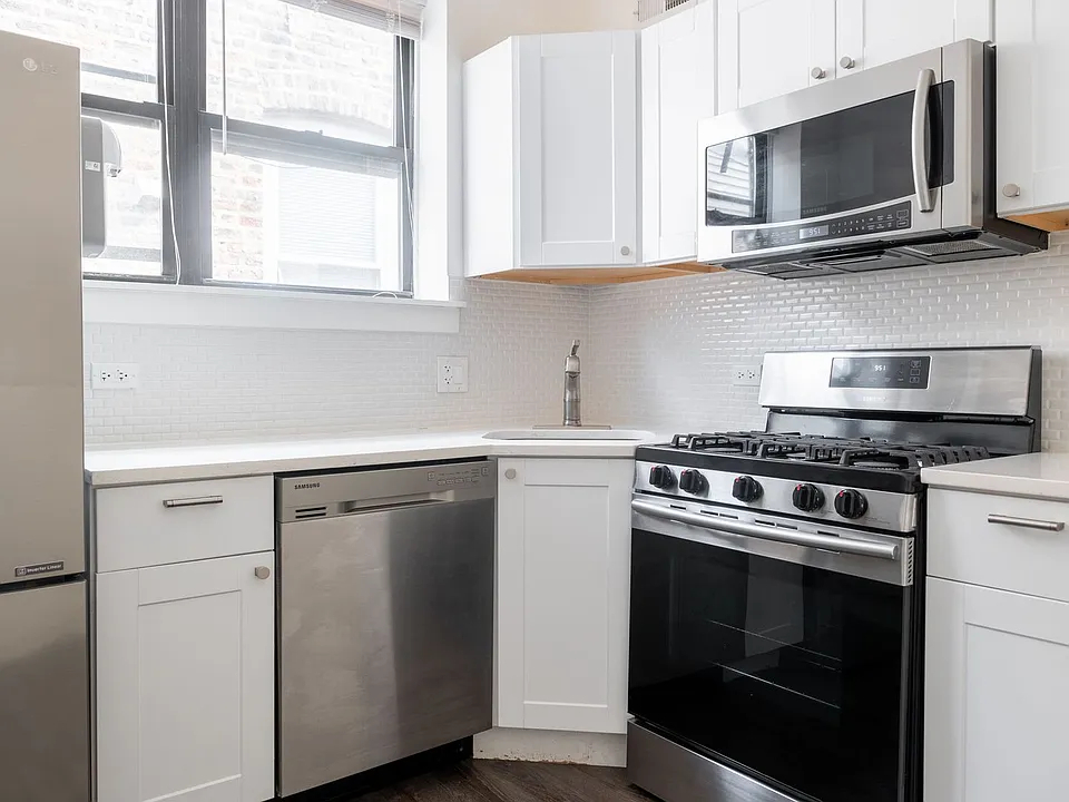 1524 North Ashland Avenue Chicago IL 60622
