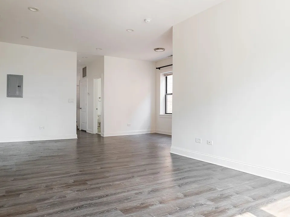 1524 North Ashland Avenue Chicago IL 60622