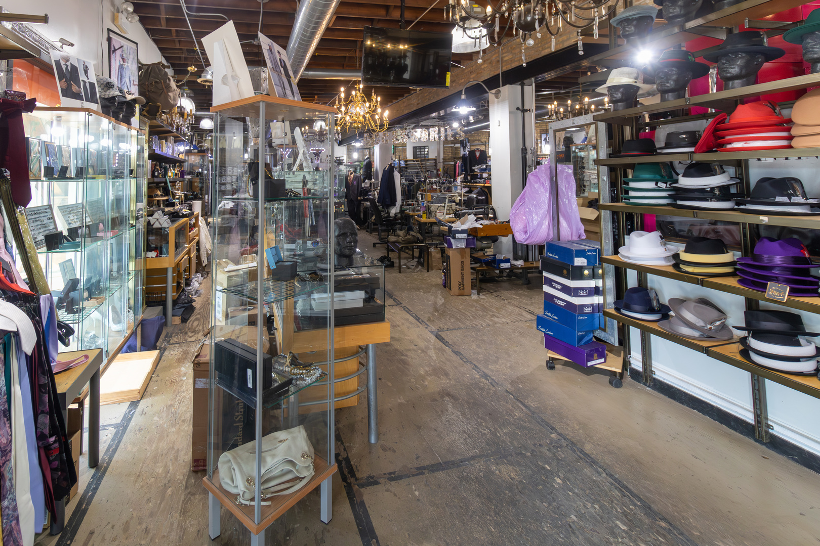 2950 West Fullerton Avenue Chicago IL 60647