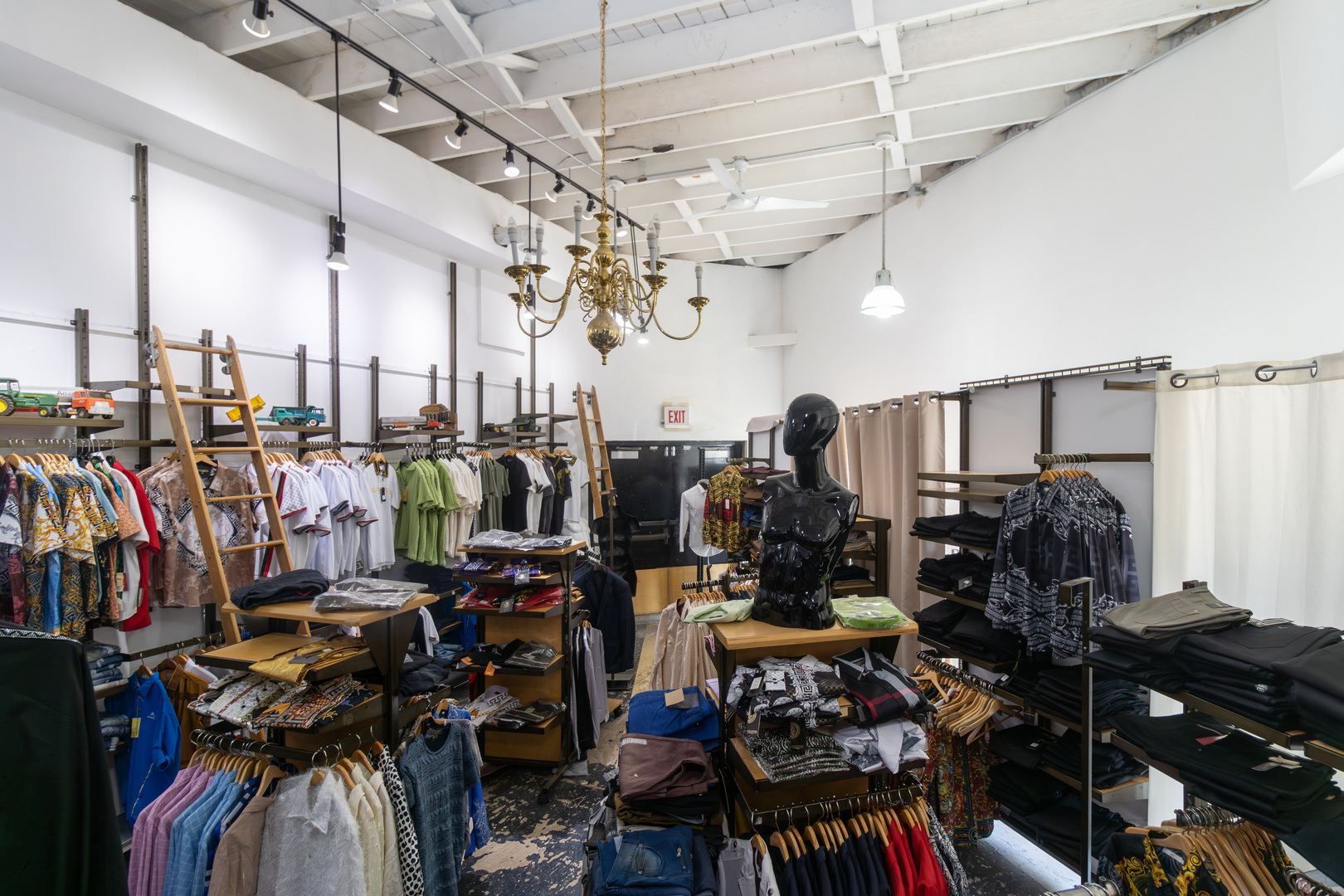 2950 West Fullerton Avenue Chicago IL 60647
