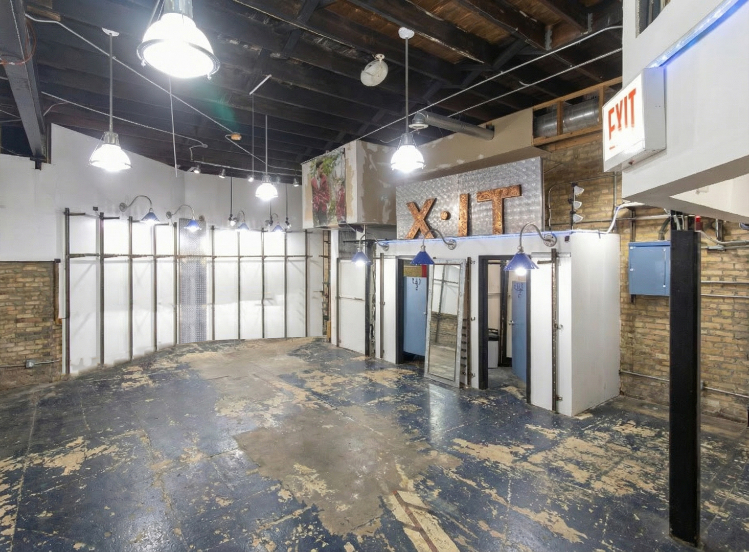 2950 West Fullerton Avenue Chicago IL 60647