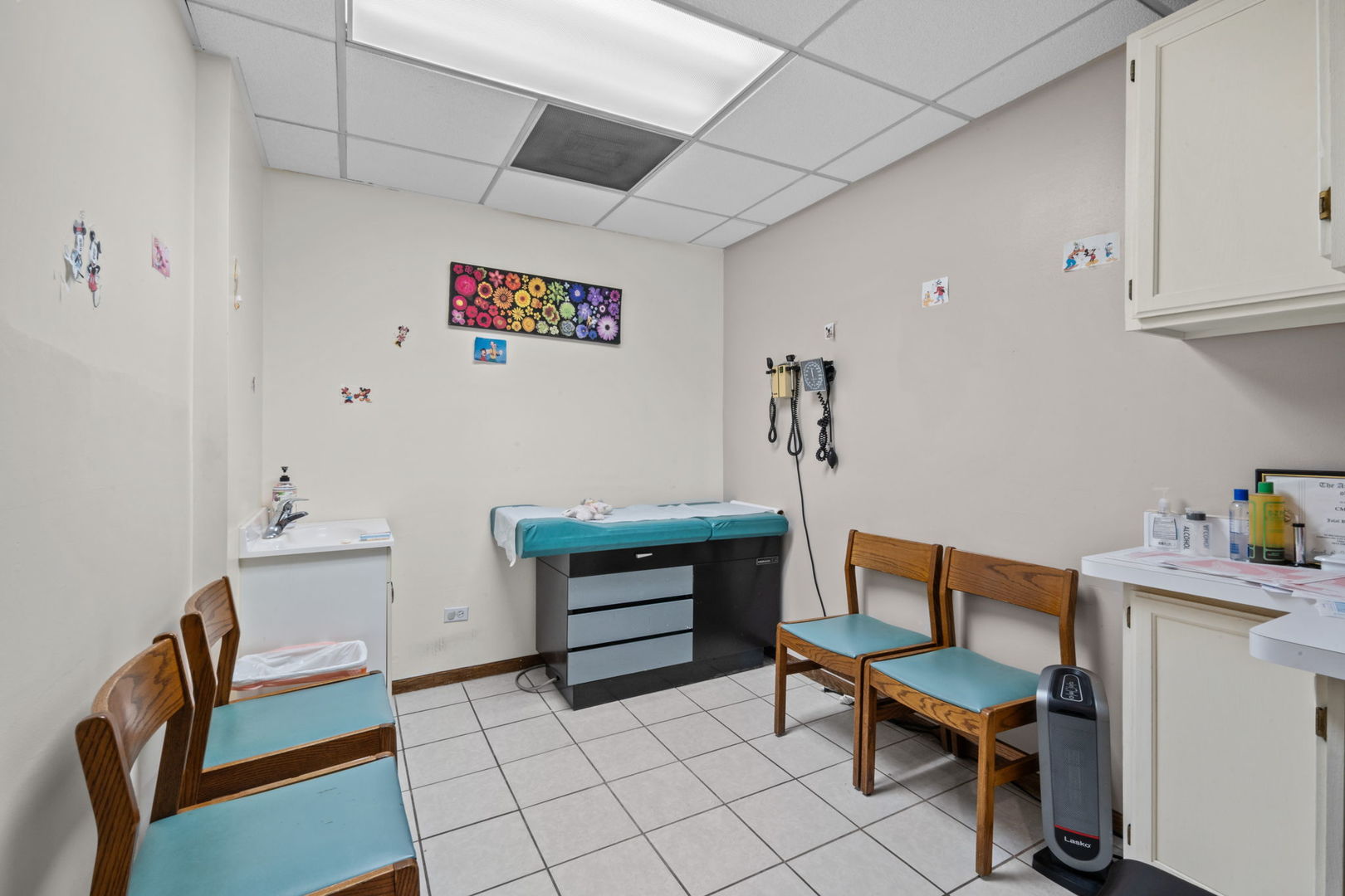 7107 West Belmont Avenue Chicago IL 60634