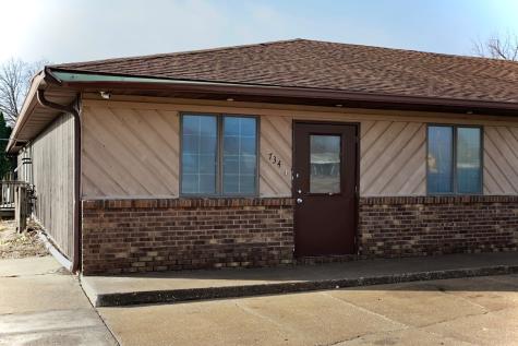 734 Avenue Of The Cities Avenue Moline IL 61244