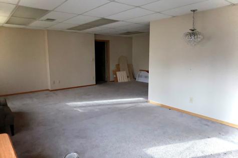 734 Avenue Of The Cities Avenue Moline IL 61244