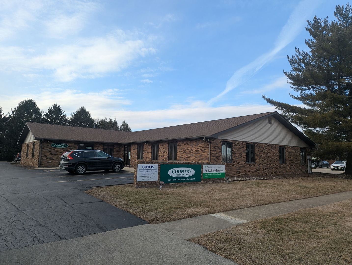 1803 Woodfield Drive Savoy IL 61874
