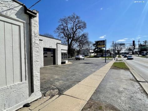 530 East Park Avenue Libertyville IL 60048