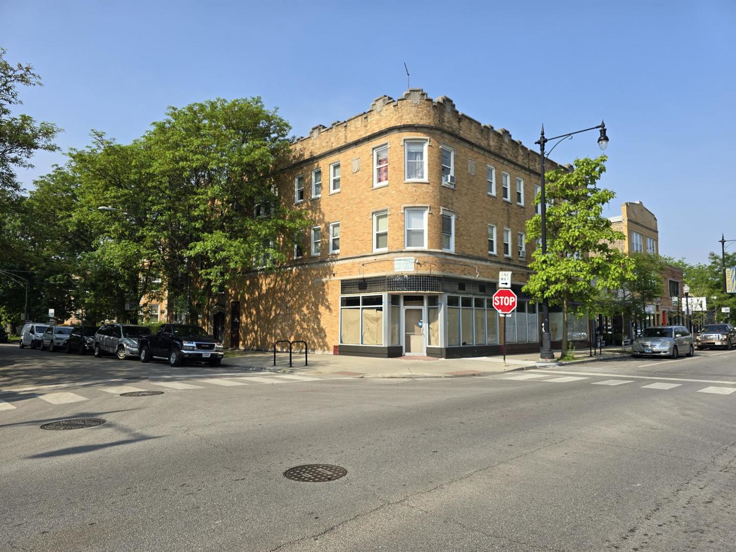 3305 West Bryn Mawr Avenue Chicago IL 60659