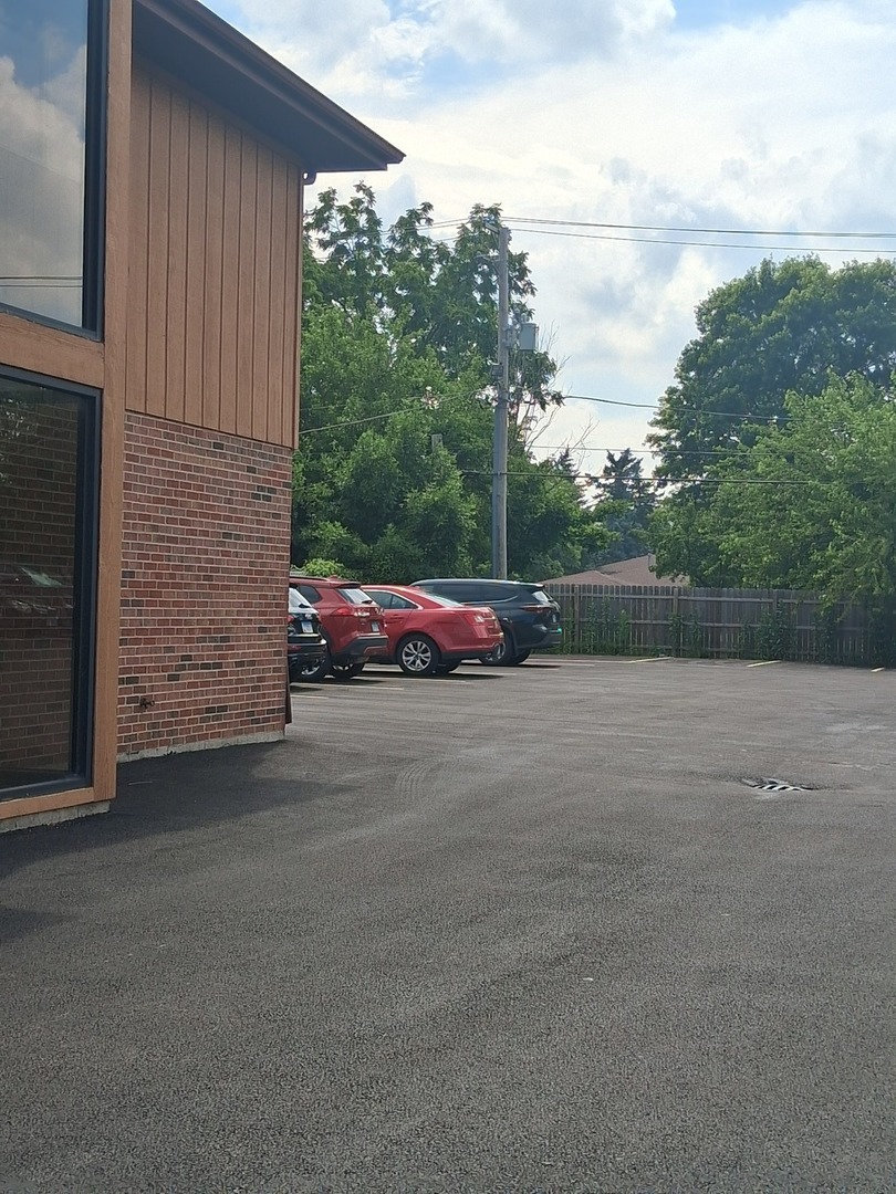 16750 Oak Park Avenue Tinley Park IL 60477