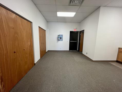 1565 Dekalb Avenue Sycamore IL 60178