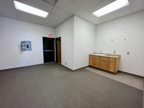 1565 Dekalb Avenue Sycamore IL 60178