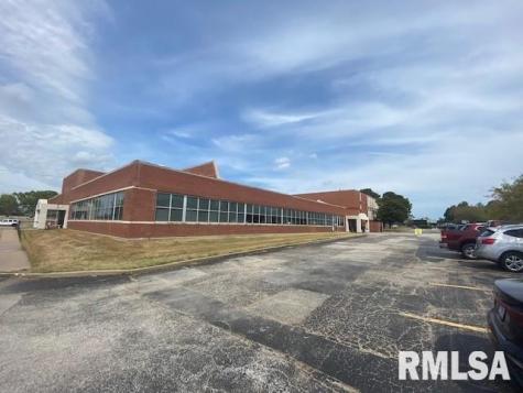 500 42ND Street Rock Island IL 61201