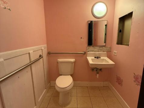 1600 Maple Avenue Lisle IL 60532