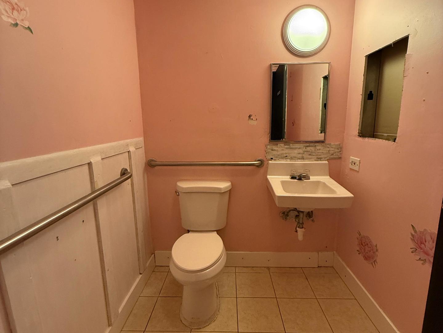 1600 Maple Avenue Lisle IL 60532