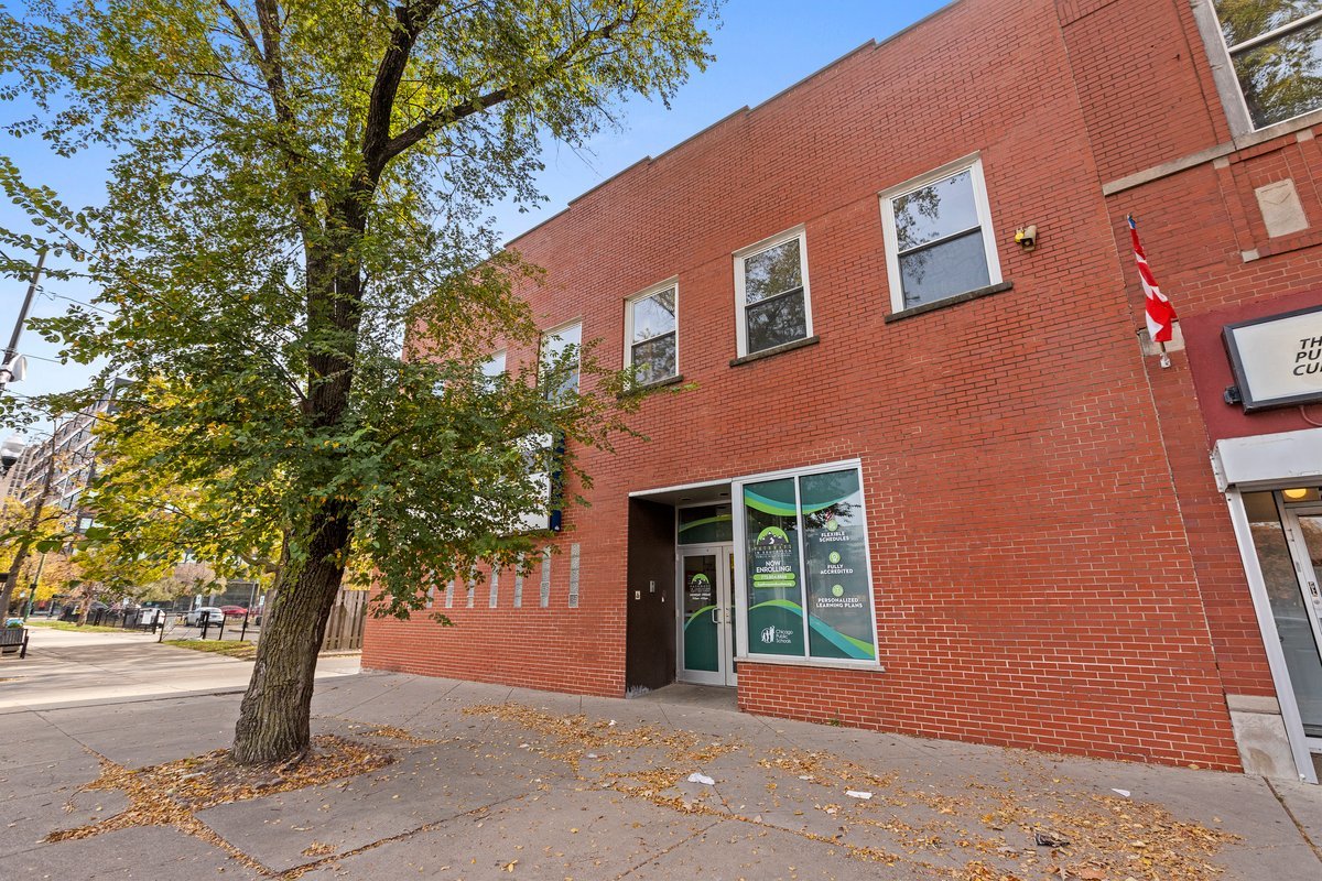 2423 West Division Street Chicago IL 60622