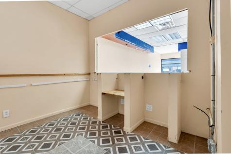 1638 West Chicago Avenue Chicago IL 60622