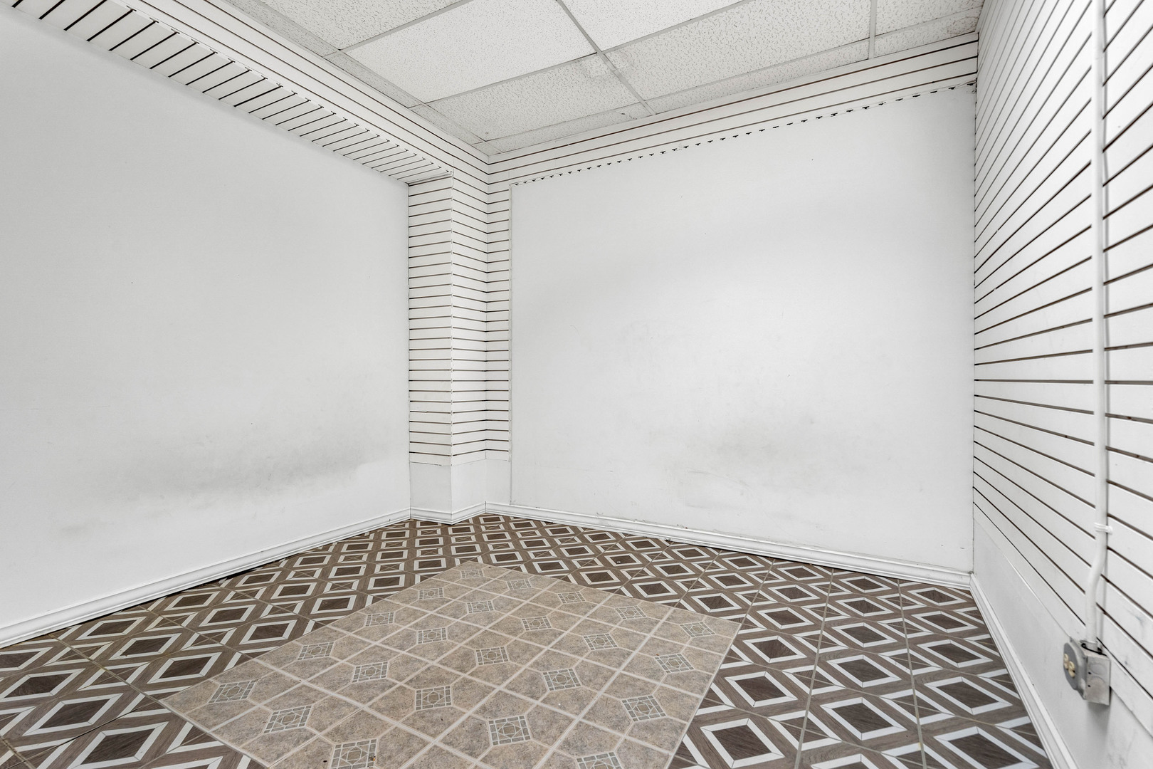 1638 West Chicago Avenue Chicago IL 60622