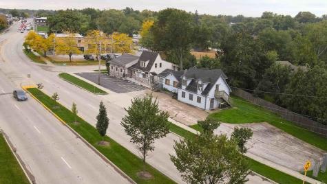 914 North Lake Street Mundelein IL 60060