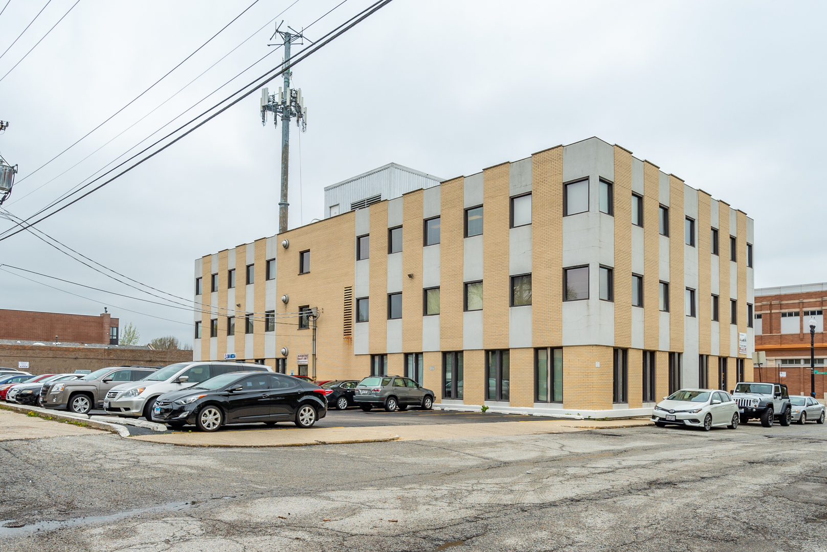 6650 North Northwest Highway Chicago IL 60631