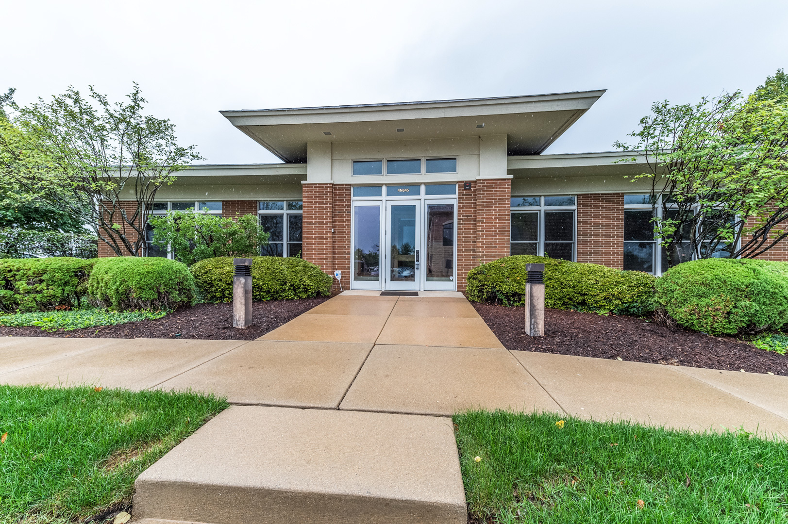 4N645 School Road St. Charles IL 60175