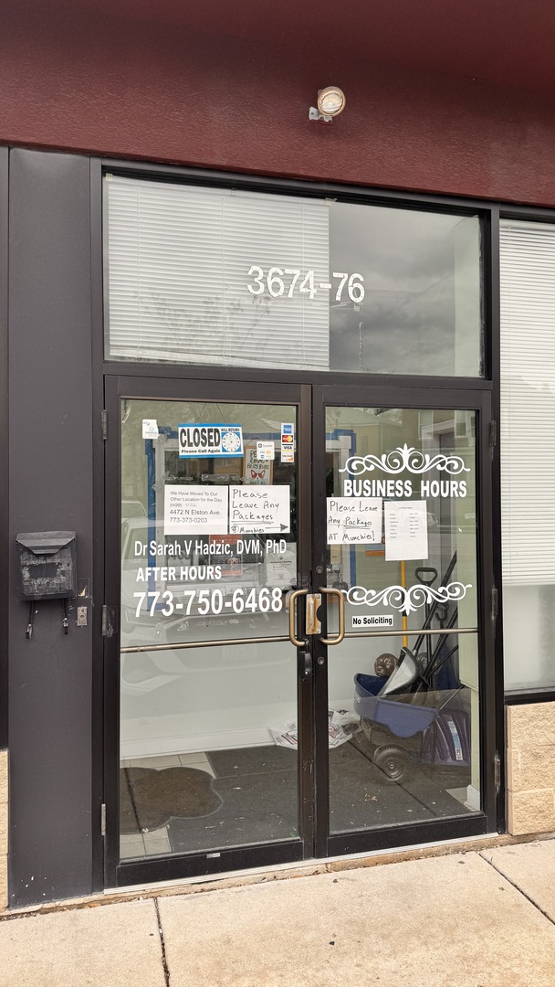 3674 North Elston Avenue Chicago IL 60618