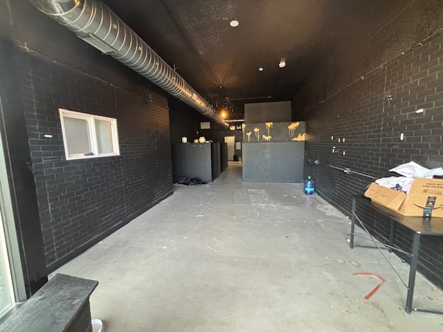5633 West 63rd Street Chicago IL 60638